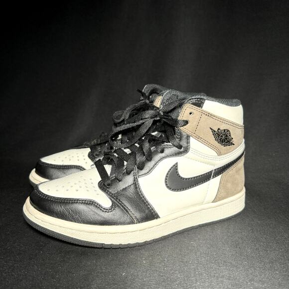 Nike Air Jordan 1 Retro High OG Dark Mocha Men's Shoes - Size 5 - Picture 8 of 8